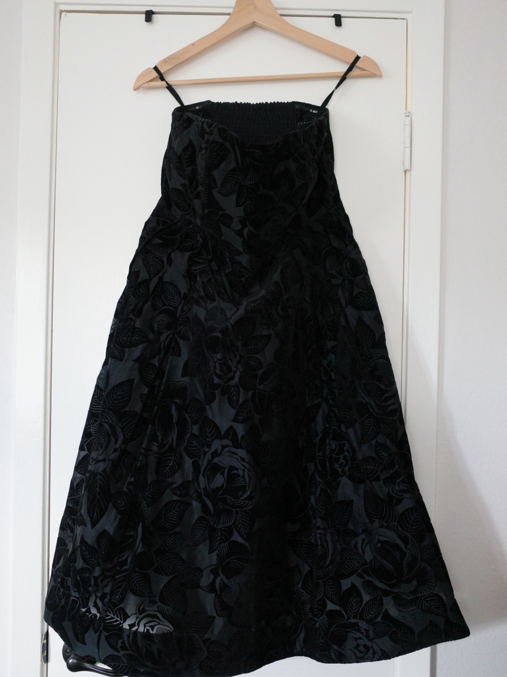 Maeve Black Floral Velvet Strapless Dress